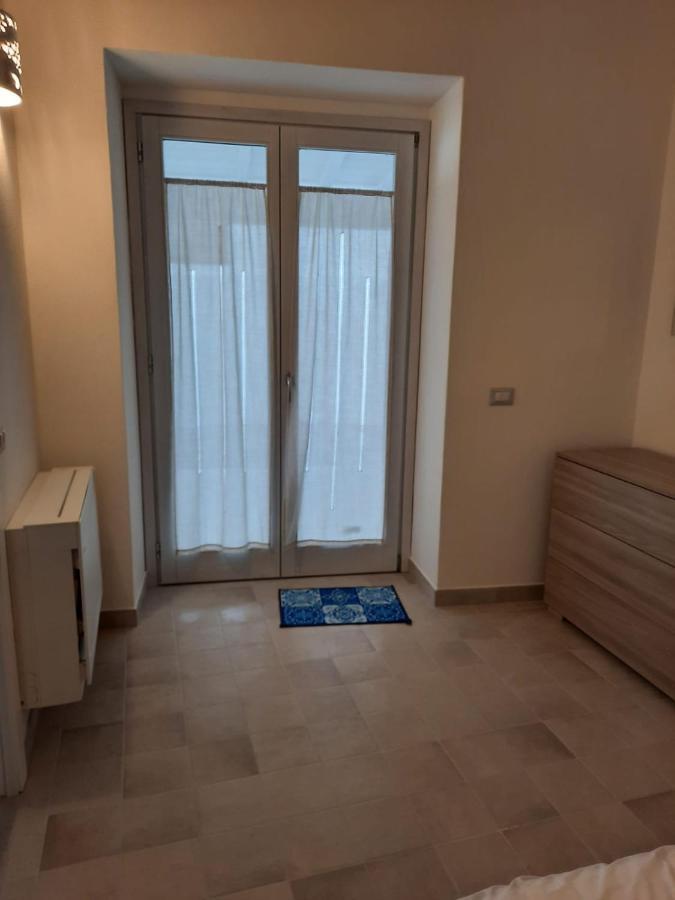 Appartamento Su Palazzina Storica In Centro A SantʼAntìoco Extérieur photo